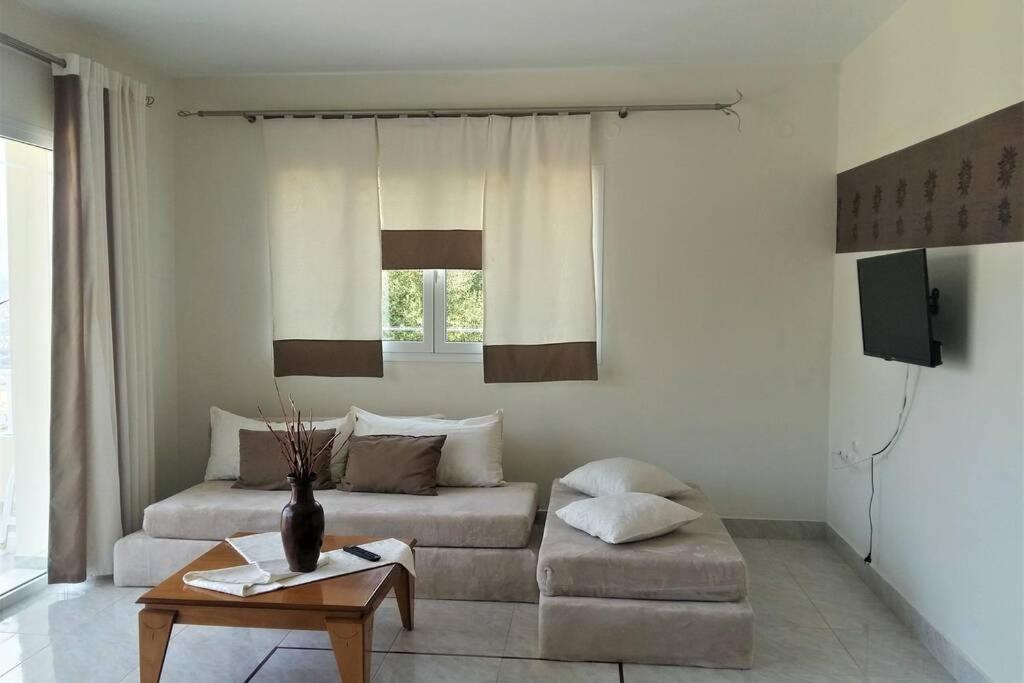 Sea&mountains view apartment Argostóli Extérieur photo